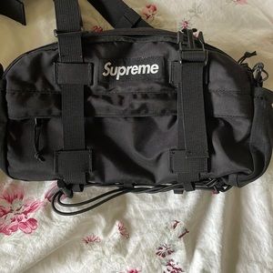 Supreme black logo-patch waist bag